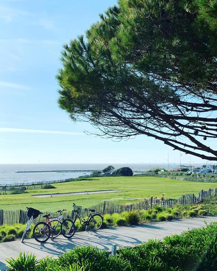 Gite 3 Etoiles Avec Spa, 2 Chambres Le Logis De Pearl Salles-sur-Mer Exterior foto